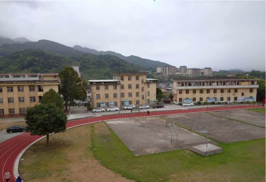 永春蓬壶:知难而进,团结拼搏,办老百姓满意的教育