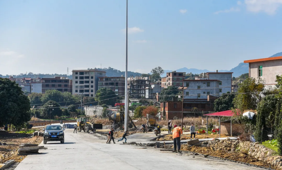 蓬壶镇:项目寒冬不停工 力争今春开门红