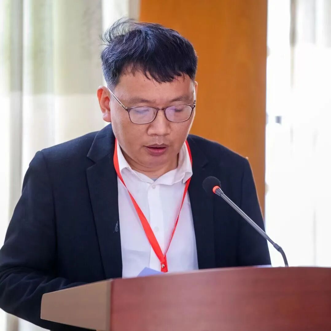 c43e9f8ff6774ed99e43ef943debc6ee