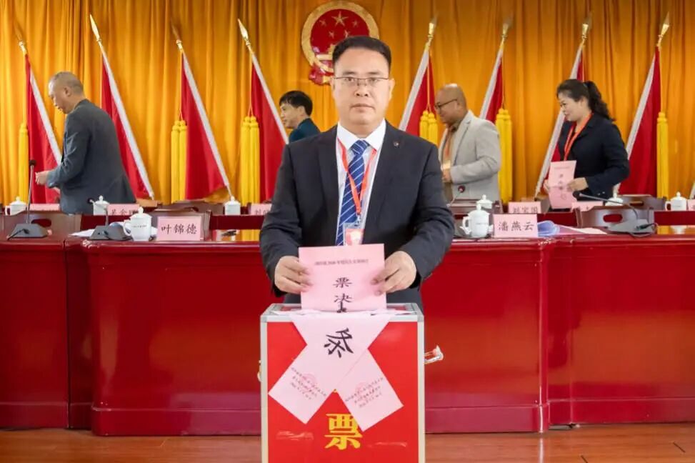 c4c7a5881c6fd0423f3d9cedba6bc17a